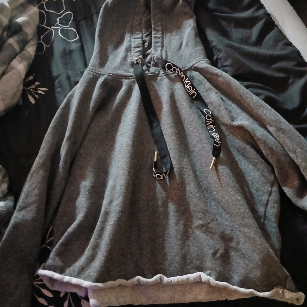 ♨️❗ LAST CHANCE Calvin Klein Charcoal Gray Pullover
